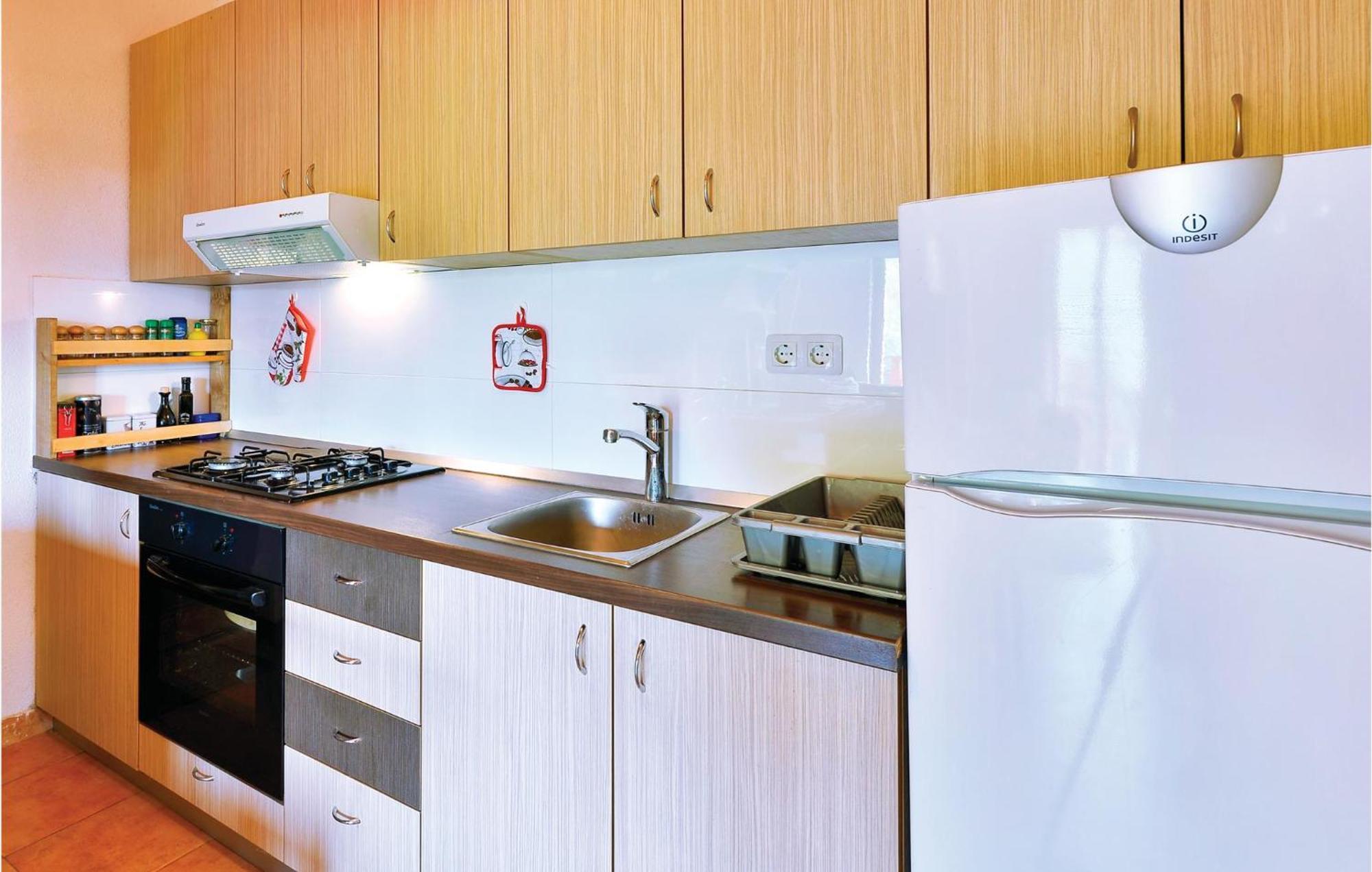 2 Bedroom Gorgeous Home In Trstenik Puscanski מראה חיצוני תמונה